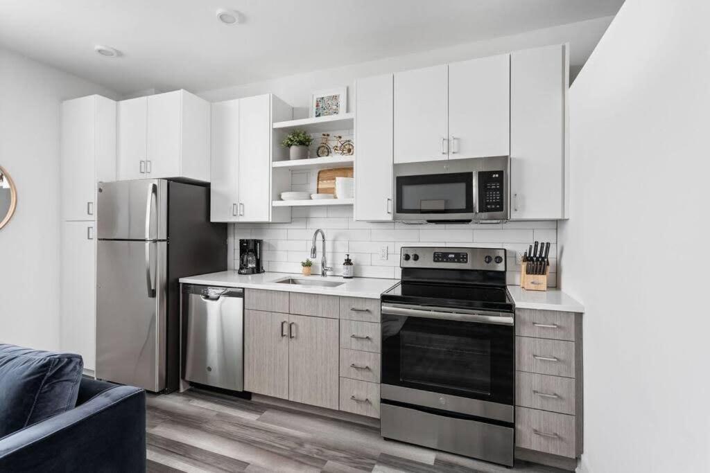 Mid-Century Modern Studio Cozysuites Downtown Indianapolis Eksteriør bilde